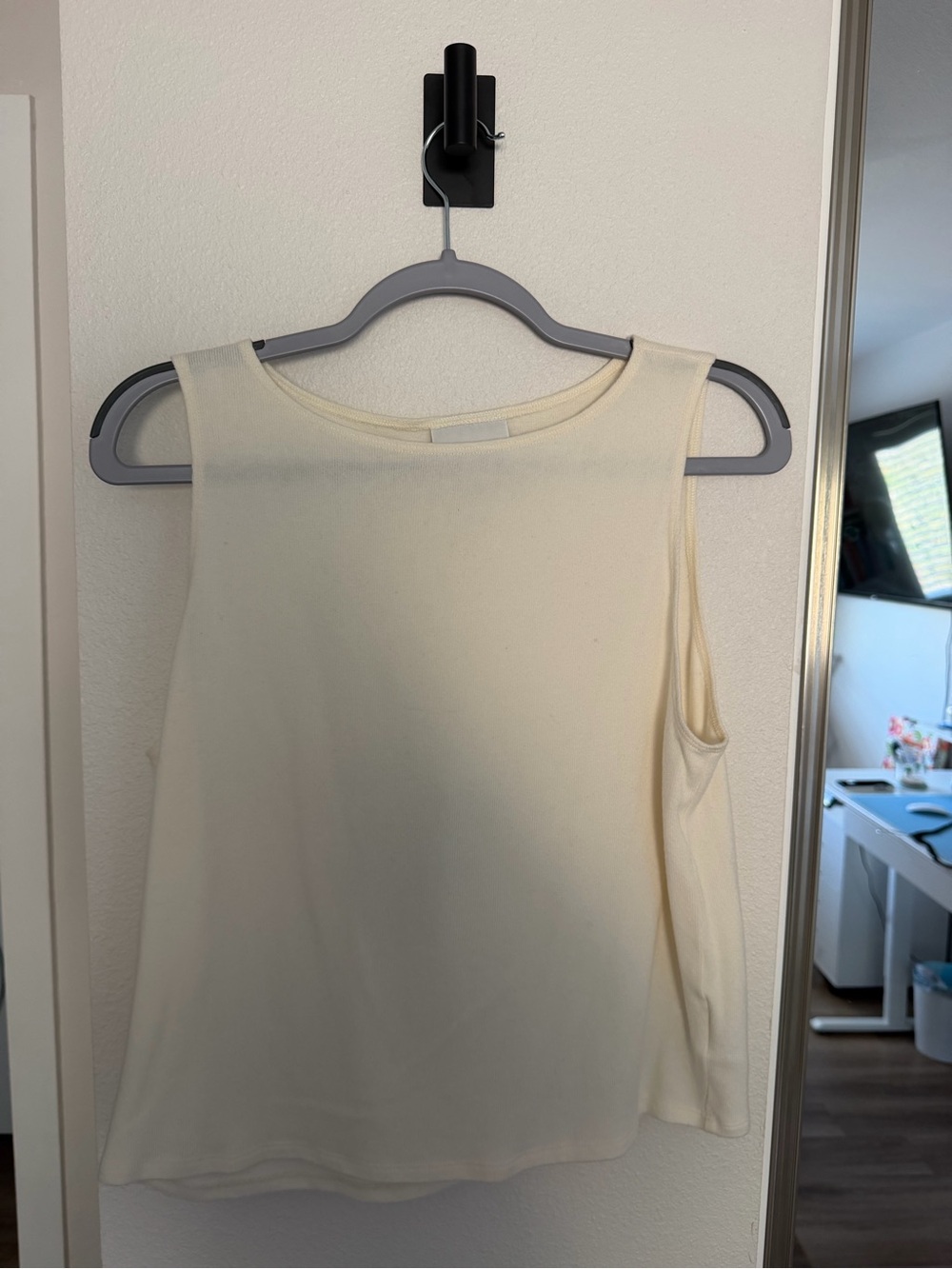 Reformation Sleeveless Tank Top in Soft Cream